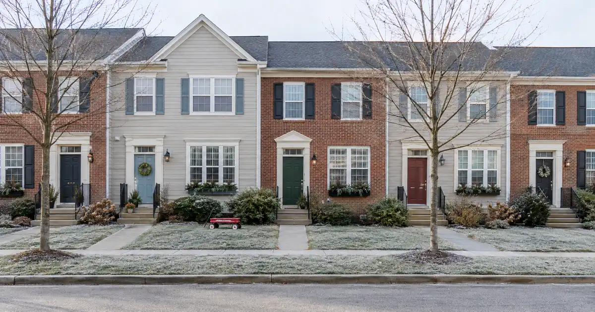 Can a Move-Up Buyer Put Little Down on a Conventional Loan?