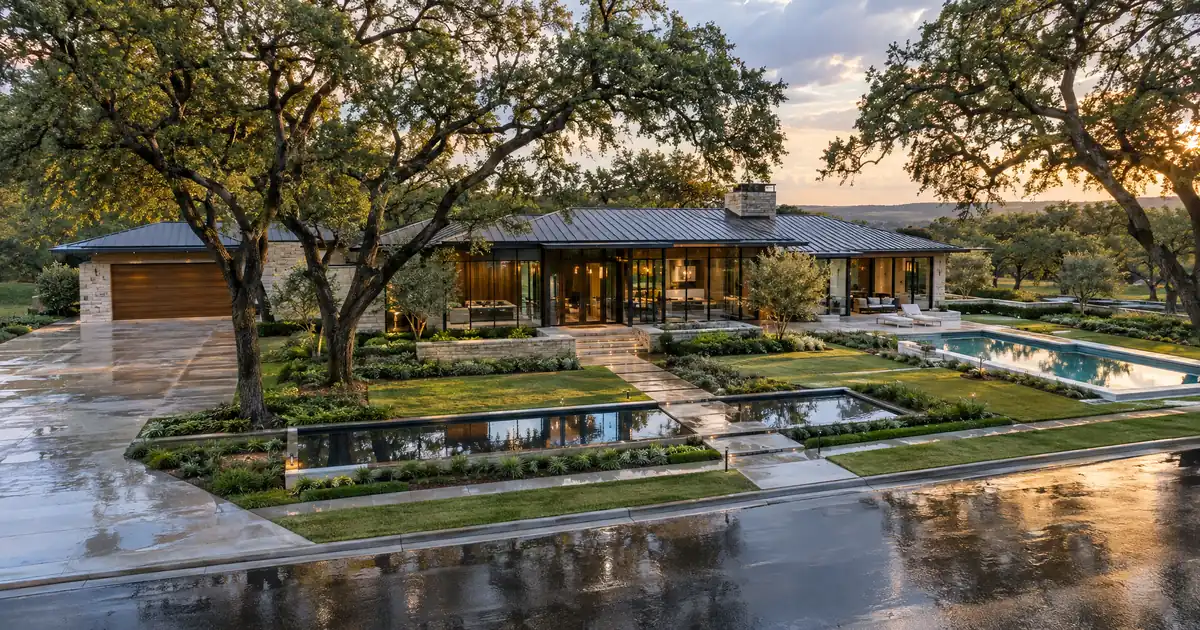 Jumbo Loan Limit Without Mortgage Insurance for a Buyer Putting Less Down