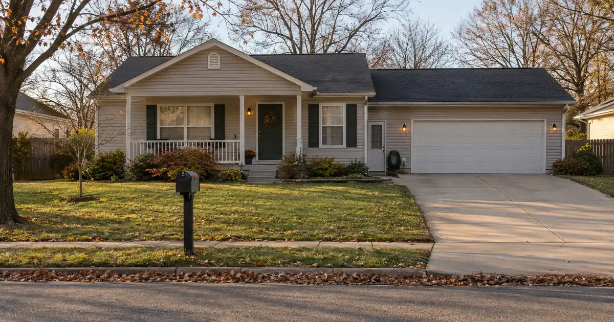 Should a Strong-Credit Buyer Skip FHA for a Conventional Loan?