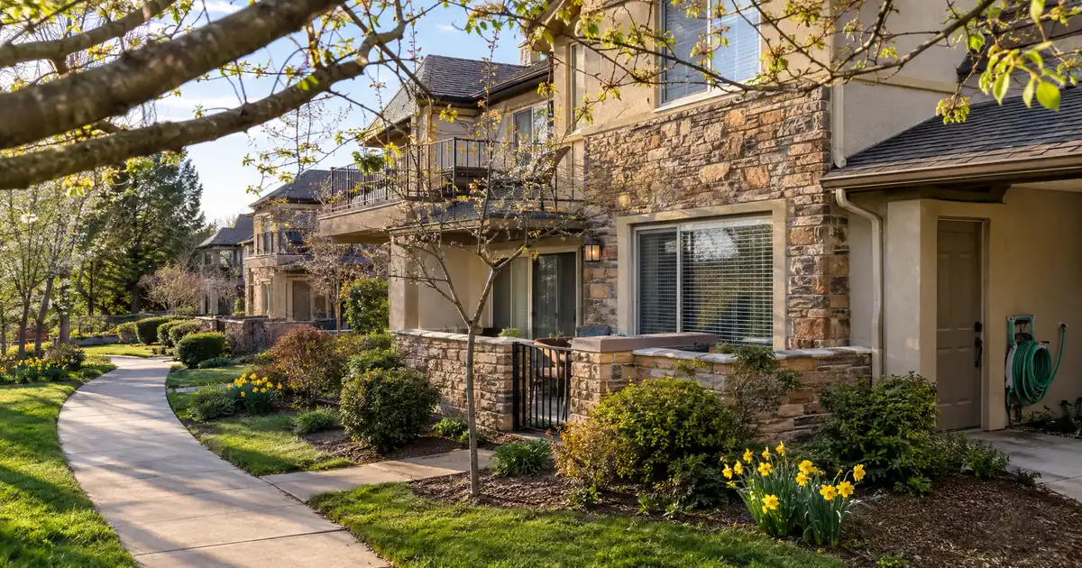 How to Qualify for a Low Down Conventional Loan on a Condo