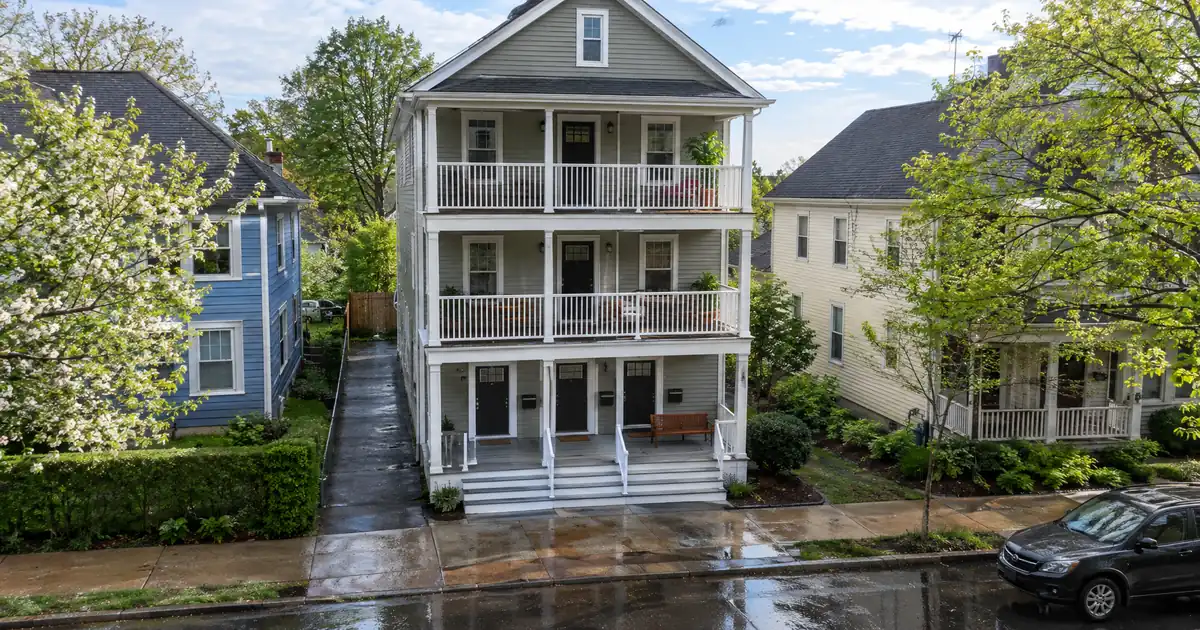 How Much Down Payment a Conventional 2-4 Unit Loan Needs