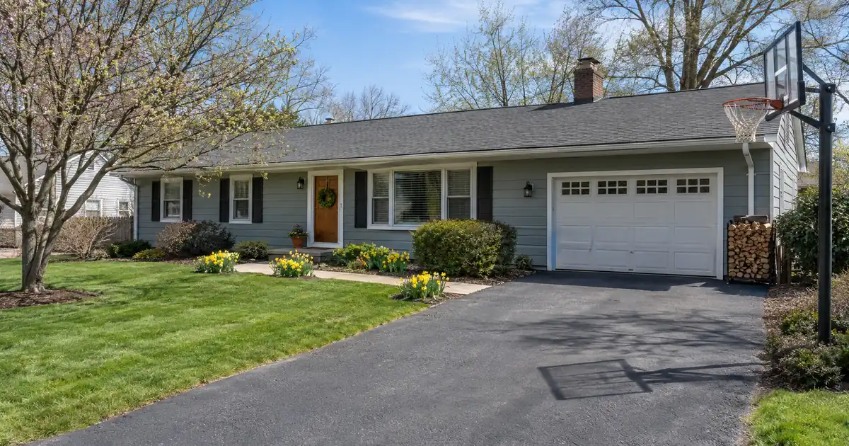 Conventional Loan vs FHA Requirements With a Gift Down Payment