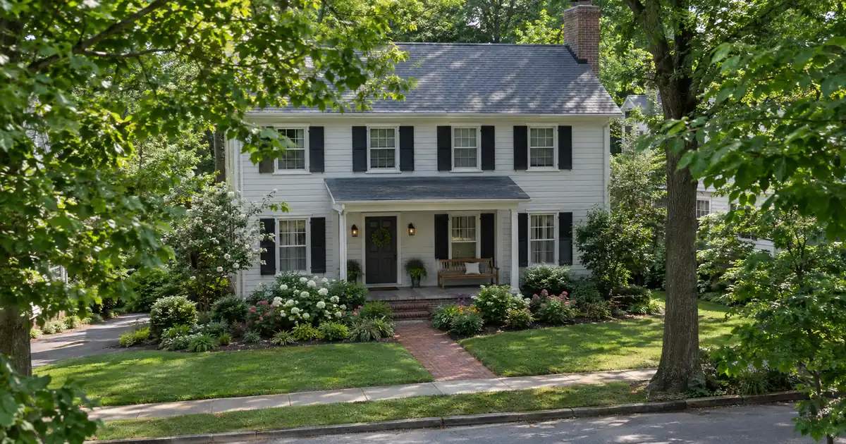 How to Recast a Conventional Mortgage With a Lump-Sum Paydown
