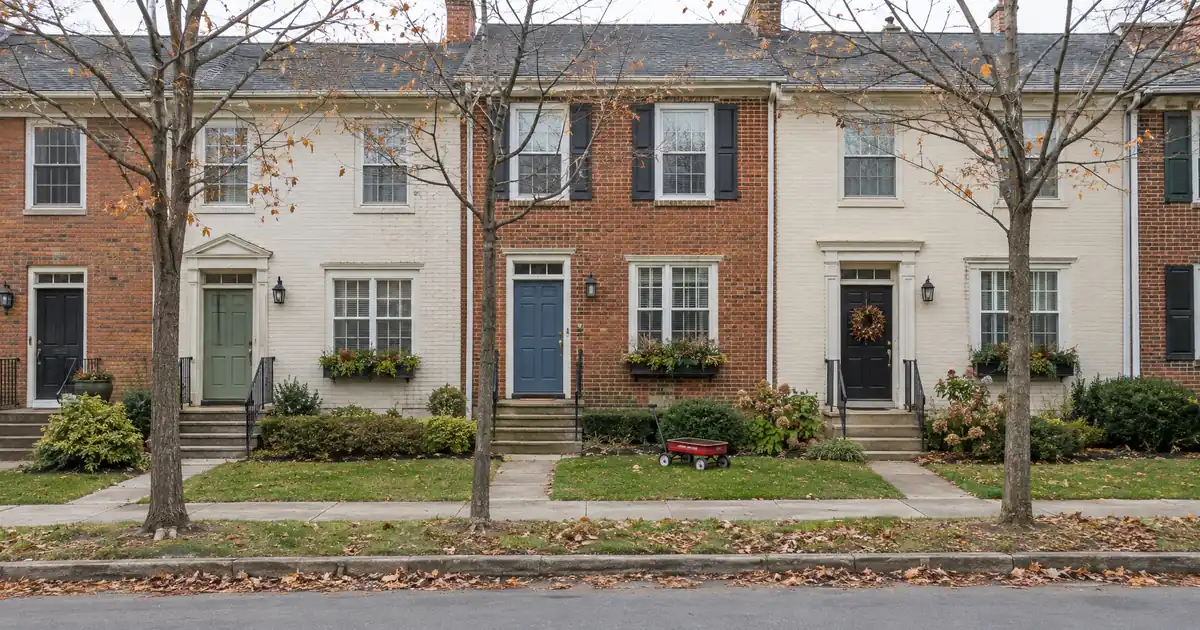 Conventional Loan Refinance Checklist for Deciding Now or Waiting