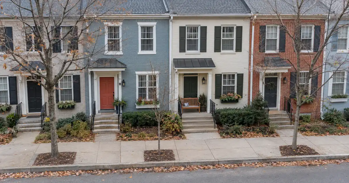 FHA to Conventional Refinance Requirements for Borrowers With Equity