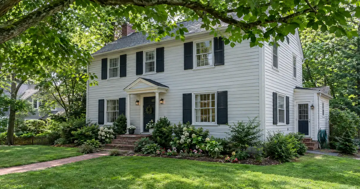 Does Down Payment Assistance Lose to Cash Offers in a Hot Market?
