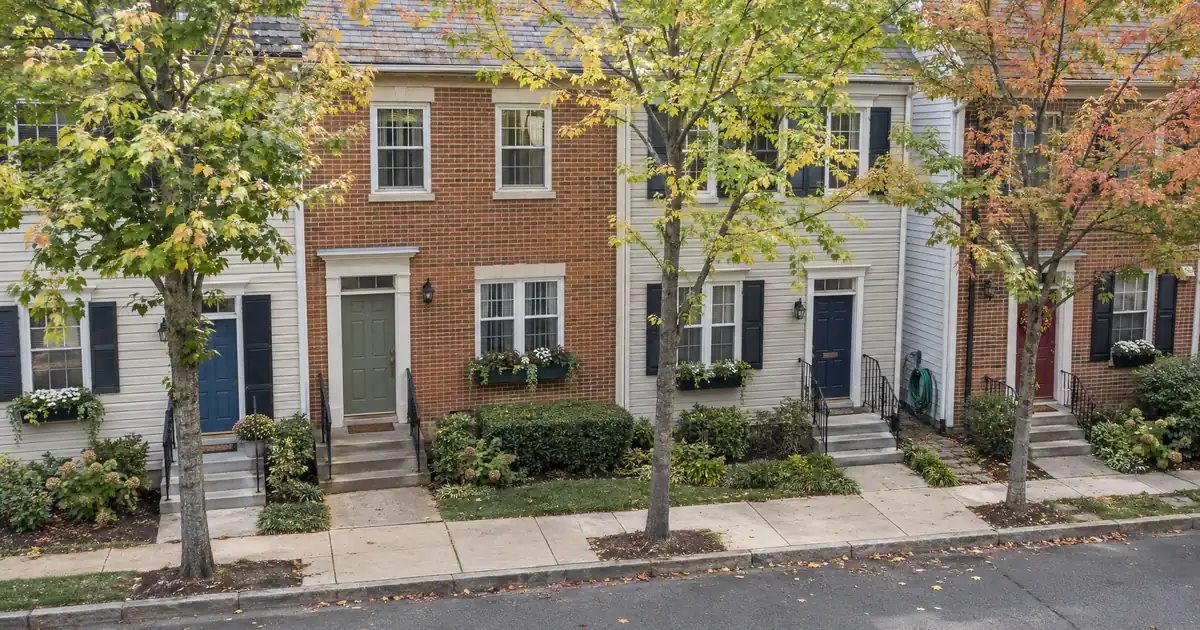 Is There a Maximum Purchase Price for Down Payment Assistance?