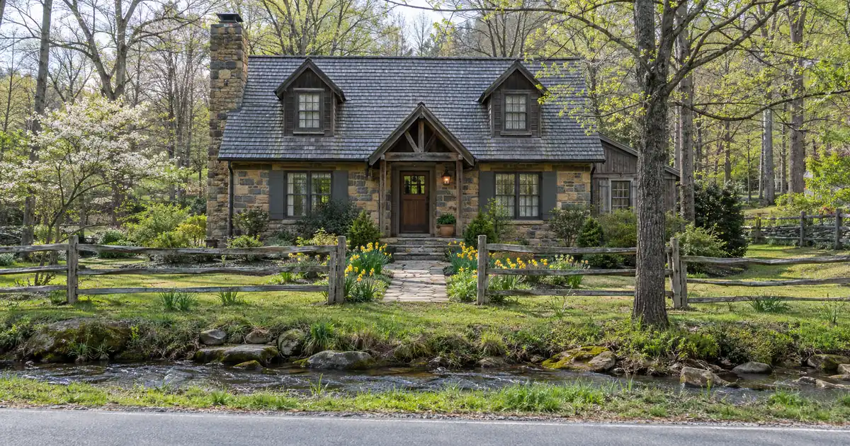 FHA Loan vs USDA Loan for a Buyer in an Eligible Rural Area