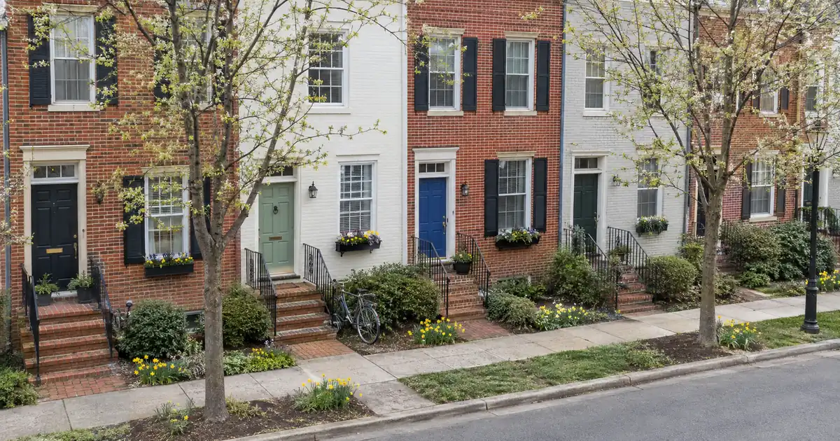How Much Debt a Cash-Out Refinance Can Consolidate