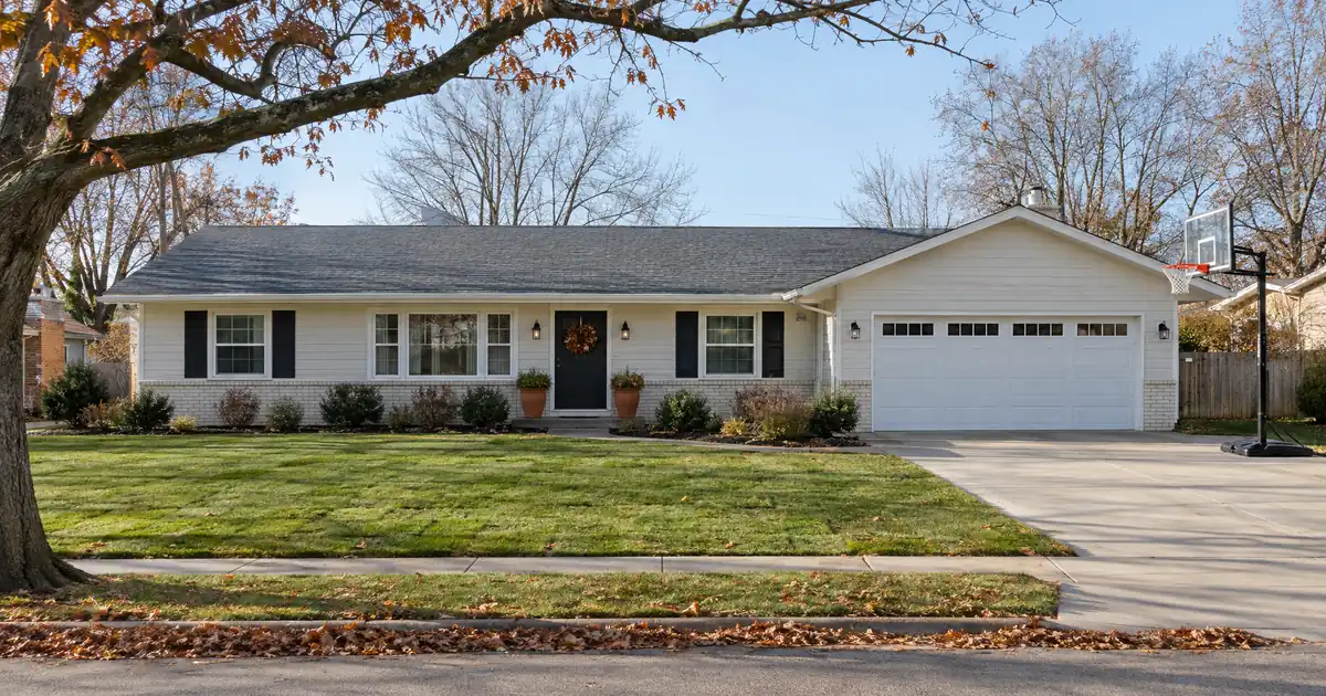 Shared Equity vs Cash-Out Refinance for a Homeowner Who Plans to Stay