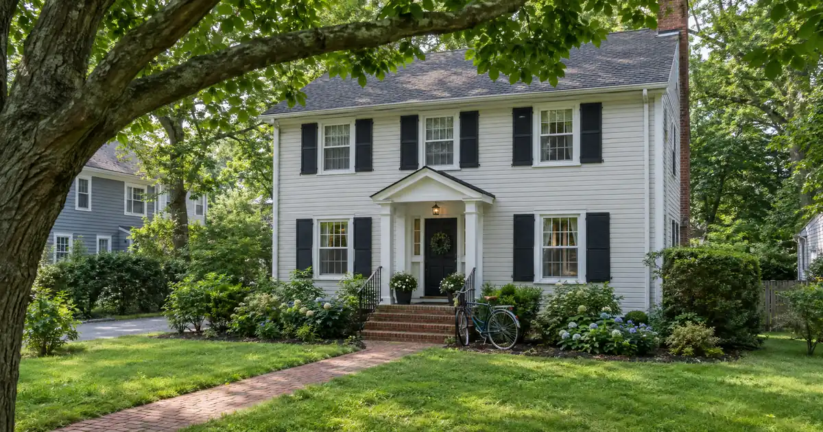 FHA vs VA Cash-Out Refinance Requirements for Veterans