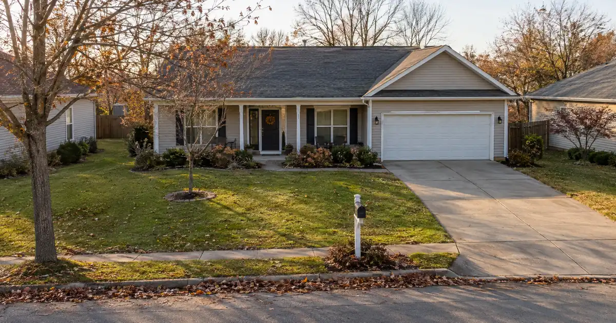 Fannie Mae Cash-Out Refinance Seasoning vs. a HELOC for a New Owner