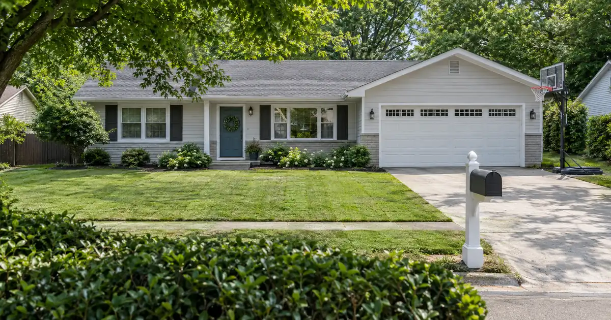 Cash-Out Refinance vs Home Equity Line for a Homeowner on a Deadline
