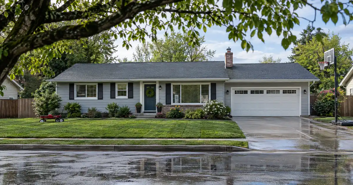 How to Close a Conventional Loan in a Small Town With Few Comps