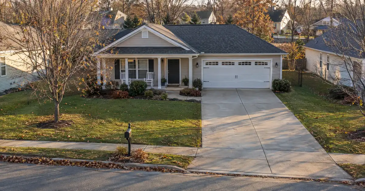 How to Buy Before You Sell on a Conventional Loan Without Two Mortgages