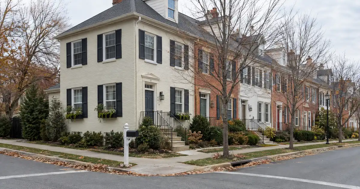 Do Assets Help You Get Approved for a Conventional Loan?