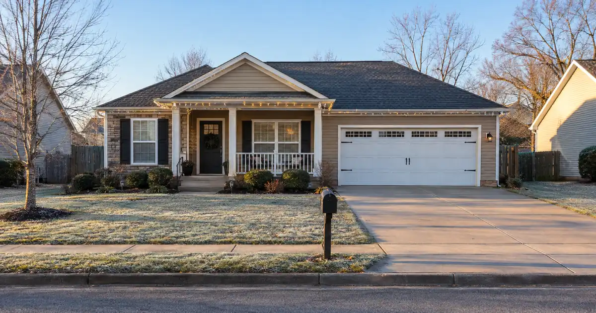 FHA vs Conventional Loan for a Buyer With a High Debt Load