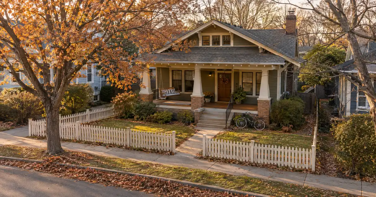 FHA Loan vs Conventional Loan for a Second Home Buyer