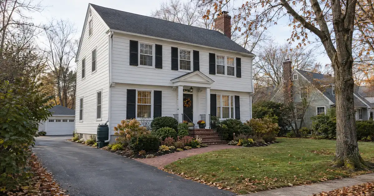 How to Put a Non-Veteran Spouse on a VA Loan Home Title