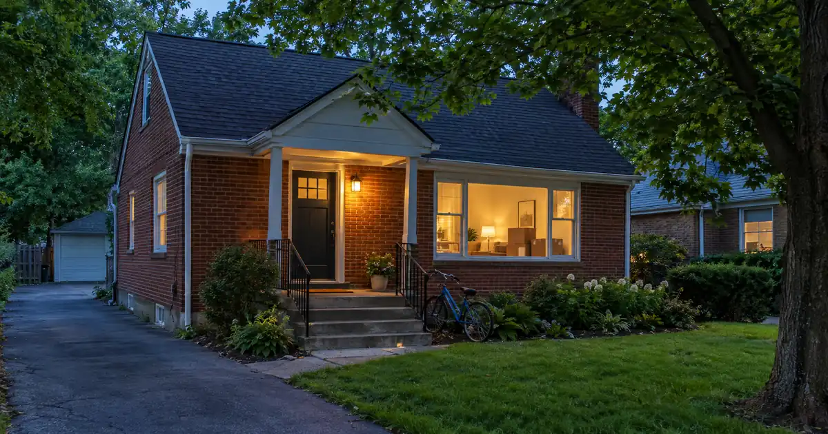 How an FHA Appraisal Counts a Gift of Equity Toward Your Down Payment