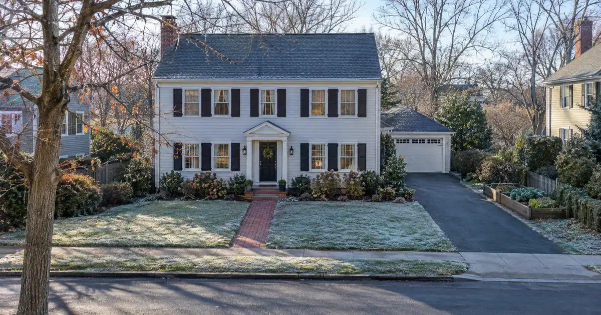 How an FHA Lender Averages Seasonal Employment Income