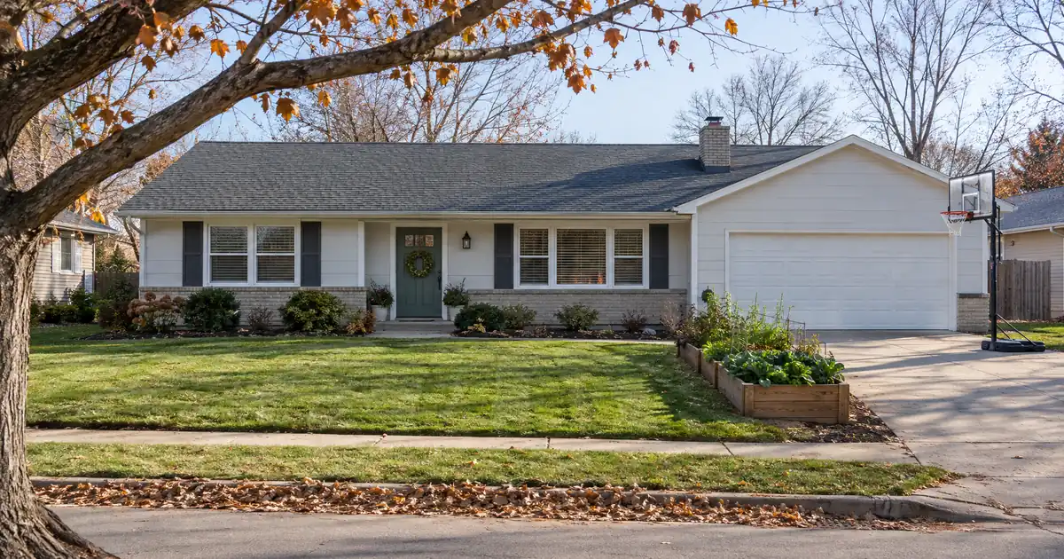 How Much Down Payment FHA and VA Loans Each Require on a $400K Home