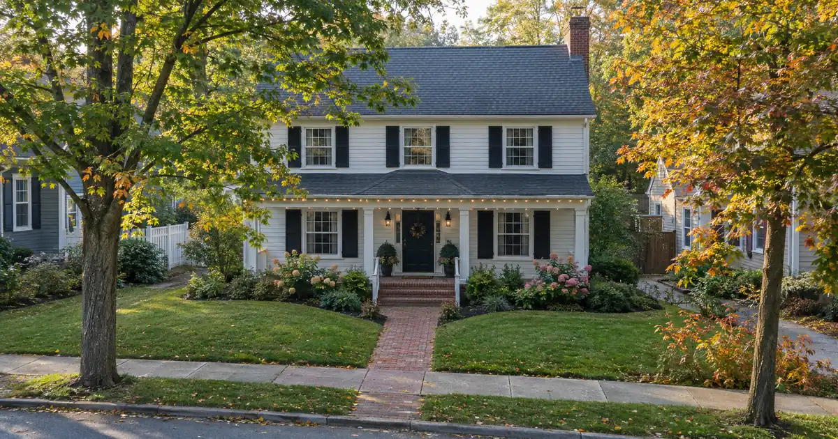 How an FHA Appraisal Sets the Loan Amount Unlike a Home Inspection