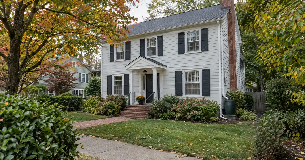 How to Qualify for an FHA Loan Under FHA Mortgage Requirements
