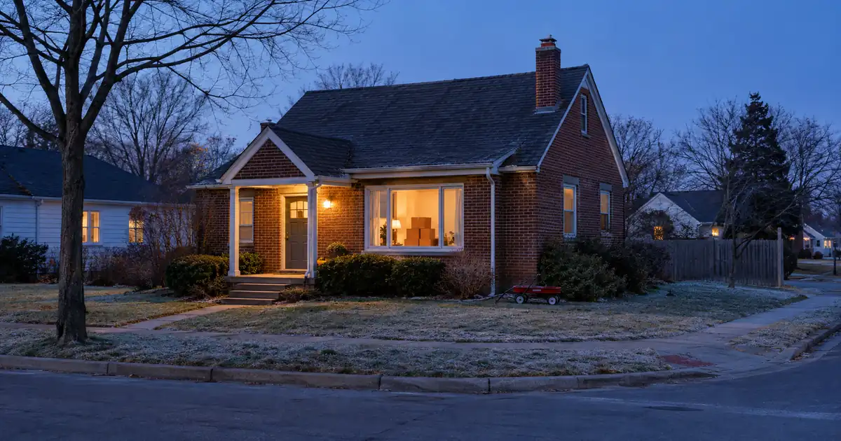 VA Loan vs FHA Loan Eligibility for a Recently Discharged Veteran