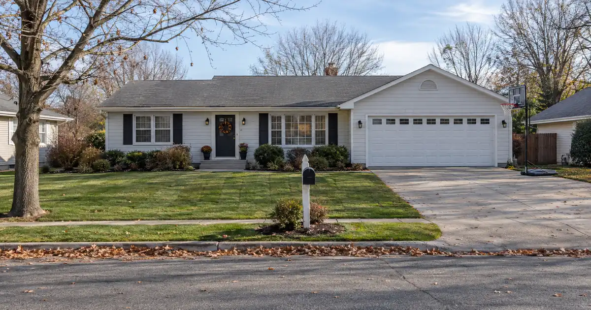 How to Check an Escrow Cushion at Closing on a Conventional Loan