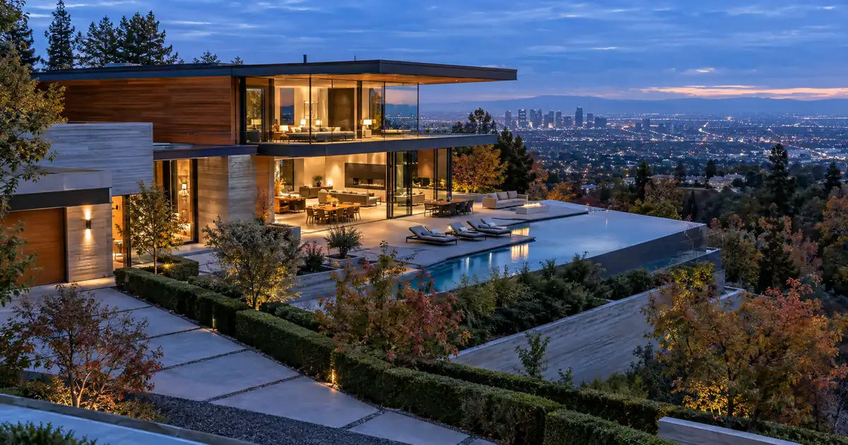 Should You Pick a Jumbo Purchase Loan by Fees and Payoff Flexibility?