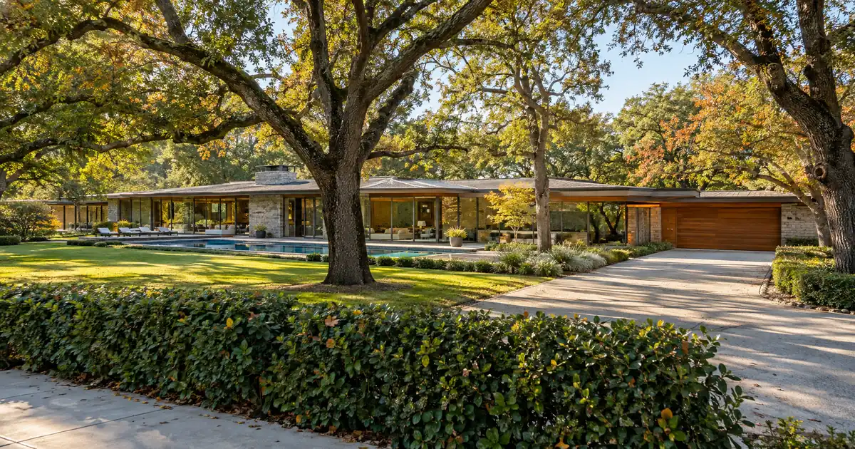 Jumbo Loans for Move-Up Buyers Deciding How Much Cash to Bring