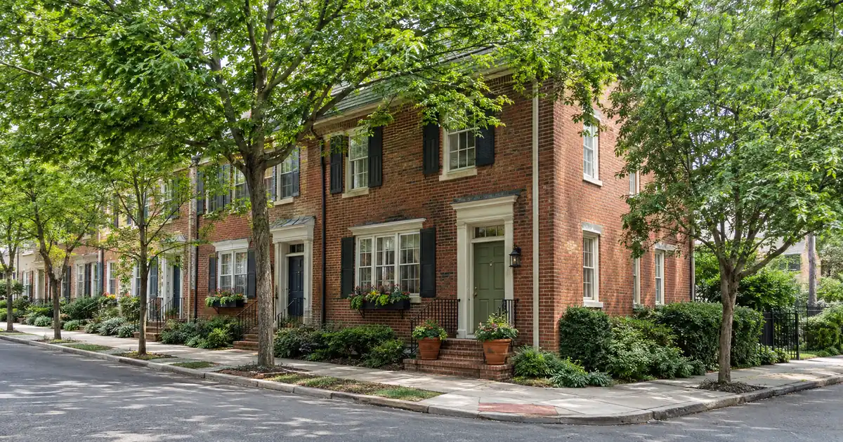 Lower Payment Refinance vs Shorter Term Refinance for a Primary Home