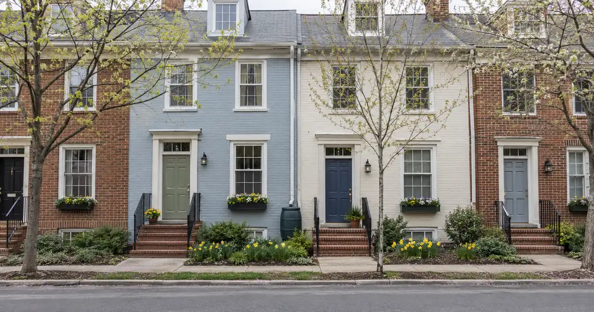 Refinance Options for the Spouse Who Cannot Qualify Alone After Divorce