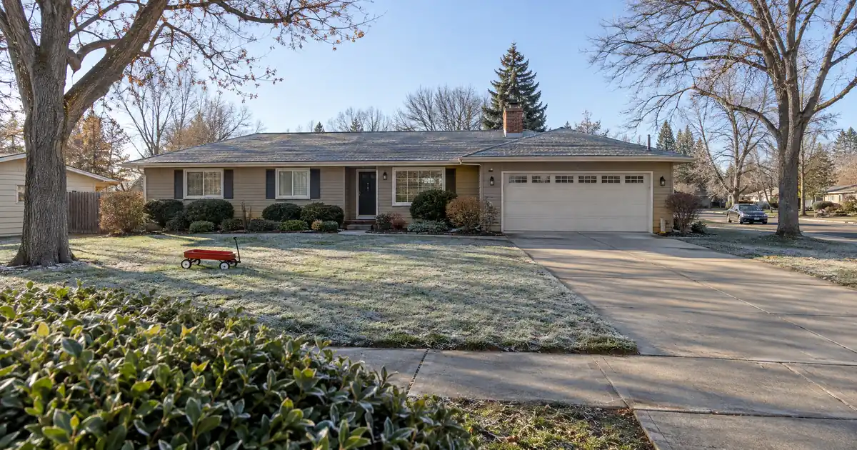 Can You Get a DSCR HELOC Instead of a Closed-End Second Mortgage?