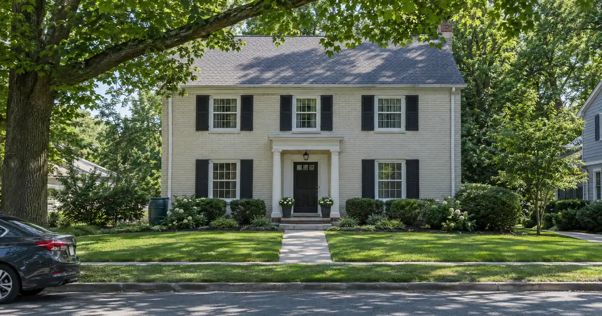 DSCR HELOC vs DSCR Cash-Out Refinance to Fund the Next Rental Purchase