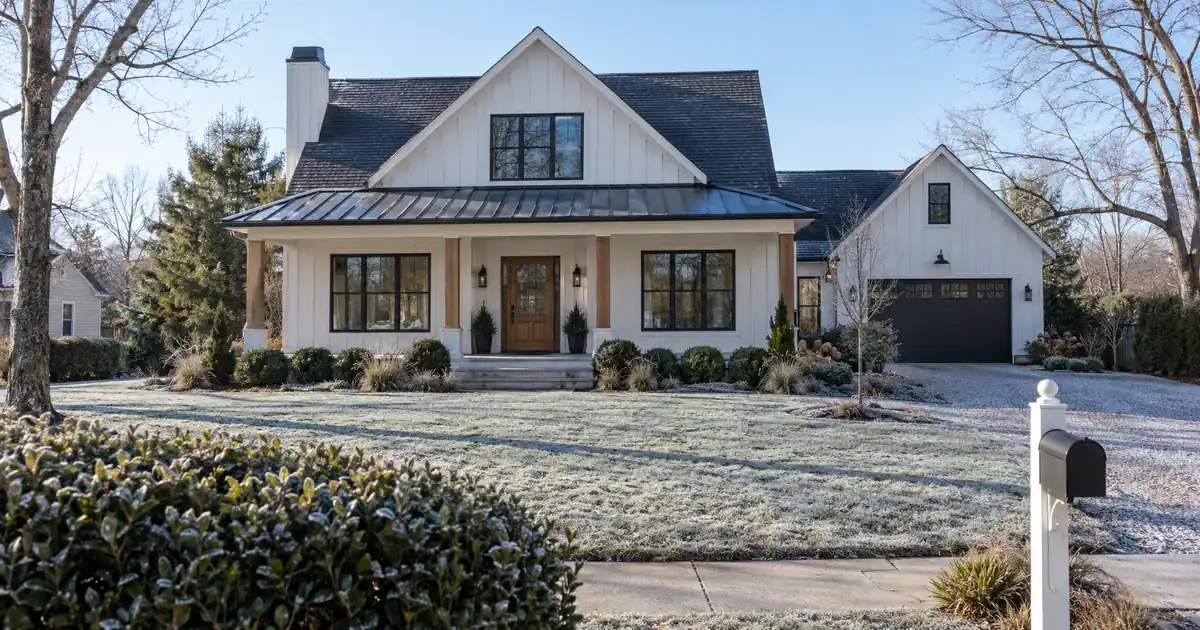 DSCR HELOC vs DSCR Cash-Out Refinance After Taking Your Home Off the Market