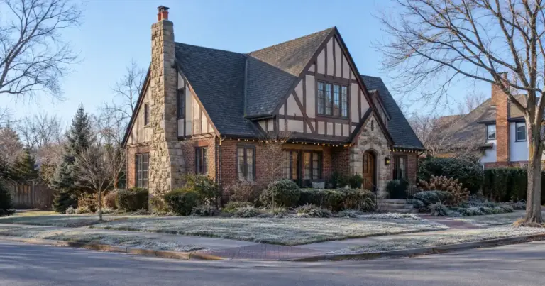 Can You Get a DSCR HELOC for a Home With a Solar Lien or HOA Suit?