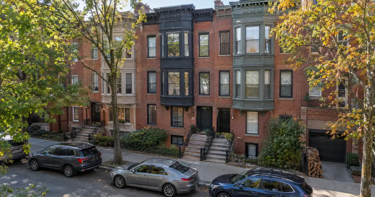 DSCR HELOC vs DSCR Cash-Out Refinance for Richmond Hill Landlords Tapping Equity
