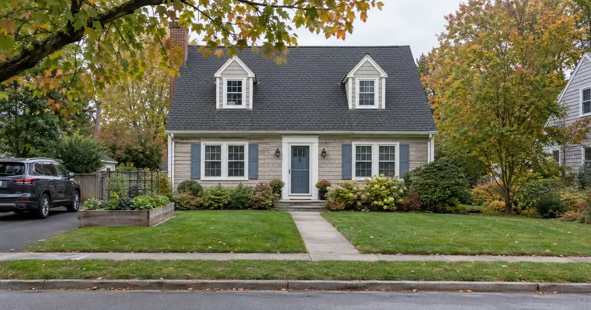 For a First Rental 40-Year DSCR Loan vs Rate-and-Term Investment Refinance