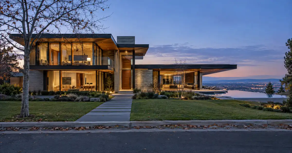 How Much Down Payment Does a Super Jumbo Bank Statement Loan Need?