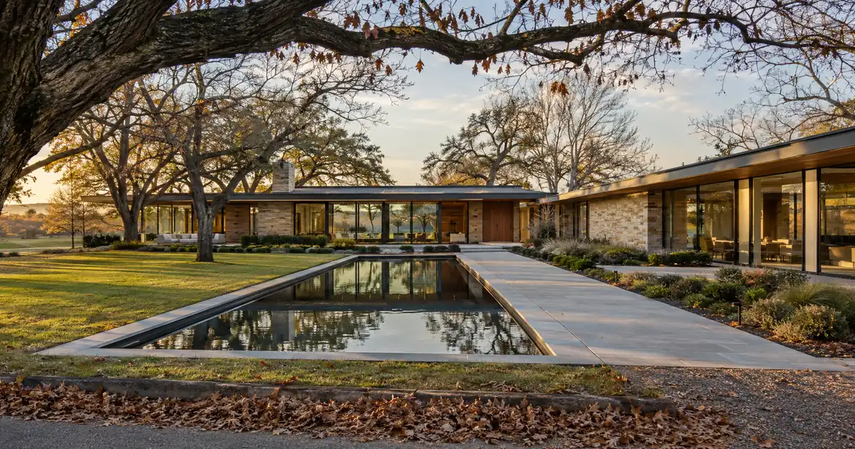 How a Bank Statement Loan Works for a Waterfront Estate
