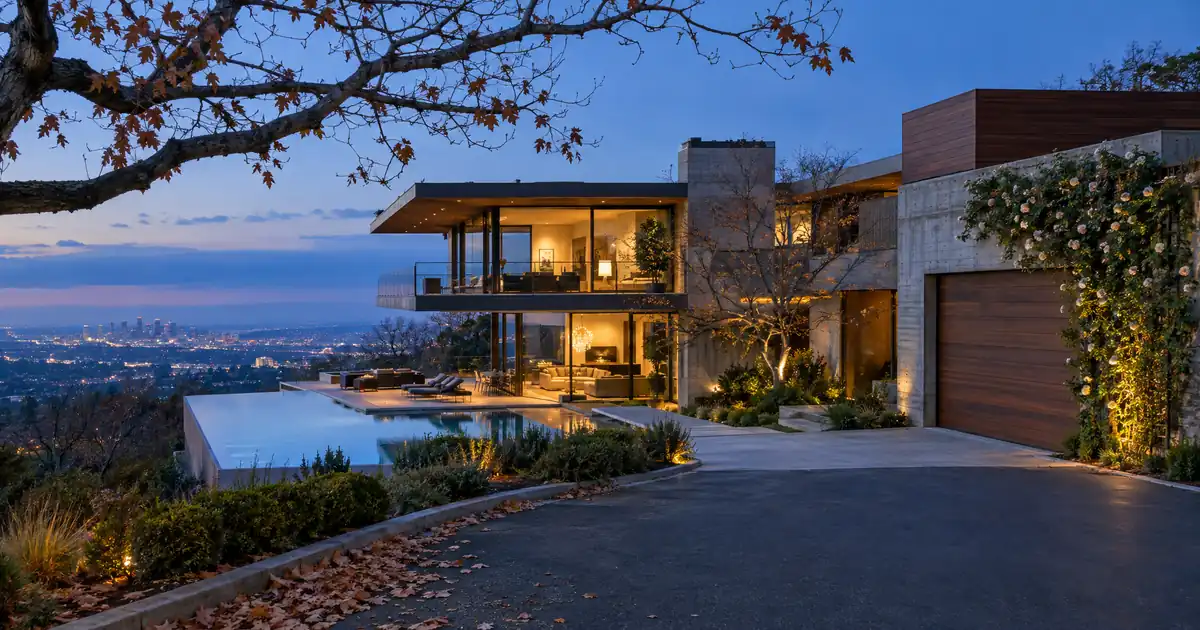 How a Super Jumbo Mortgage Works for Business Owners