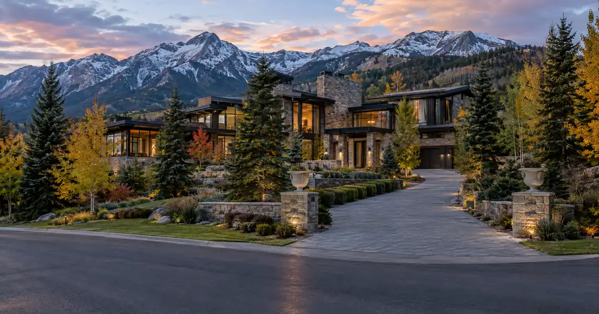 Can You Get a $20 Million Mortgage Without Tax Returns?