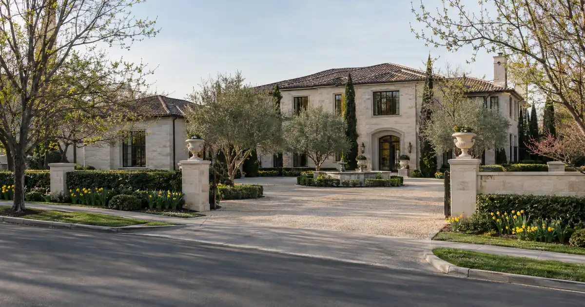 Can Business Owners Get a Mortgage Over $5 Million Without Tax Returns?