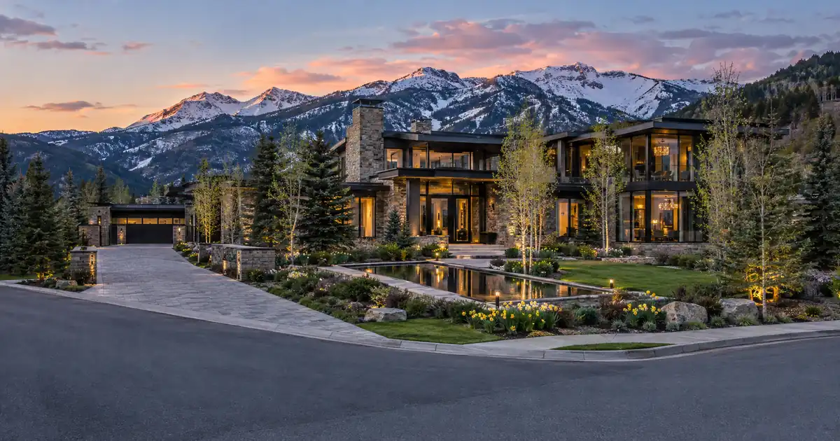 Can You Finance a Second Home Above $3 Million With Bank Statements?