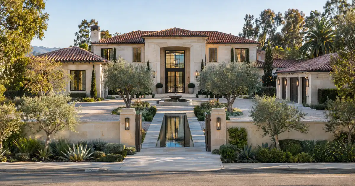 Is a Super Jumbo Bank Statement Loan Available in California?
