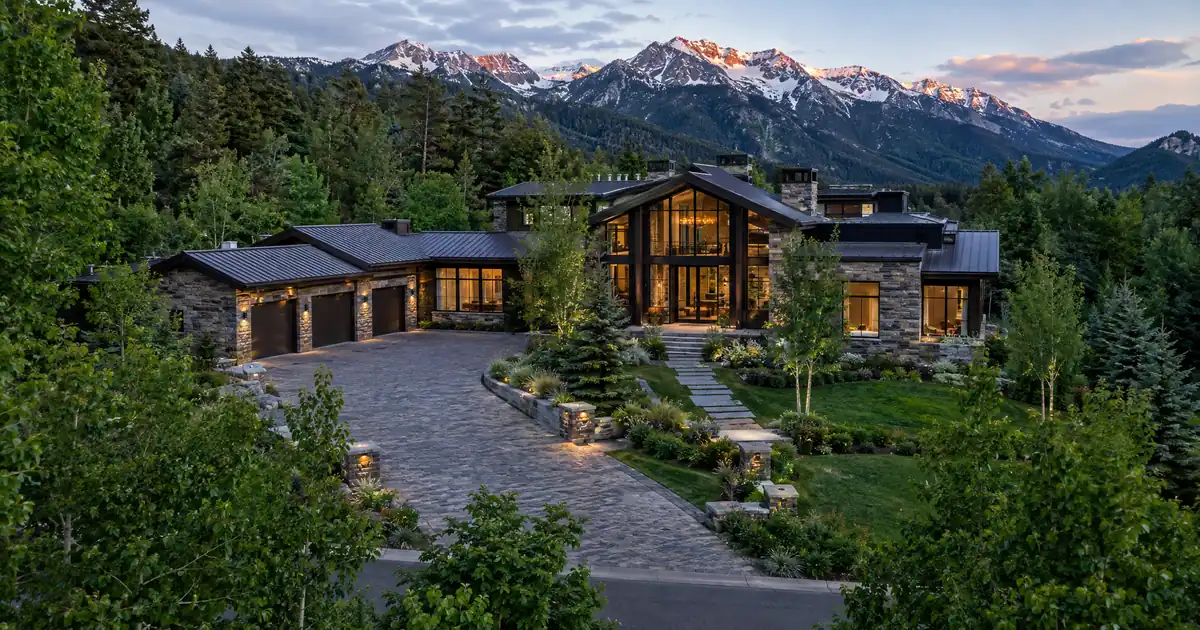 Can You Use Bank Statements to Finance a Part-Time Resort Home?