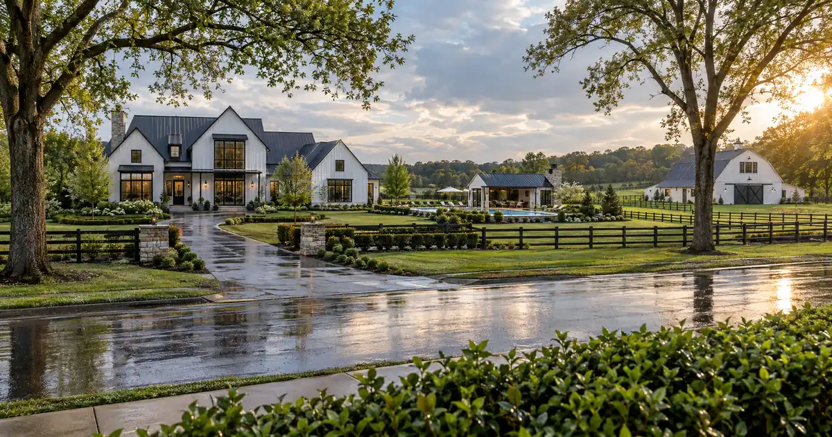 DSCR vs Bank Statement Loan for a Founder Buying a Resort Home