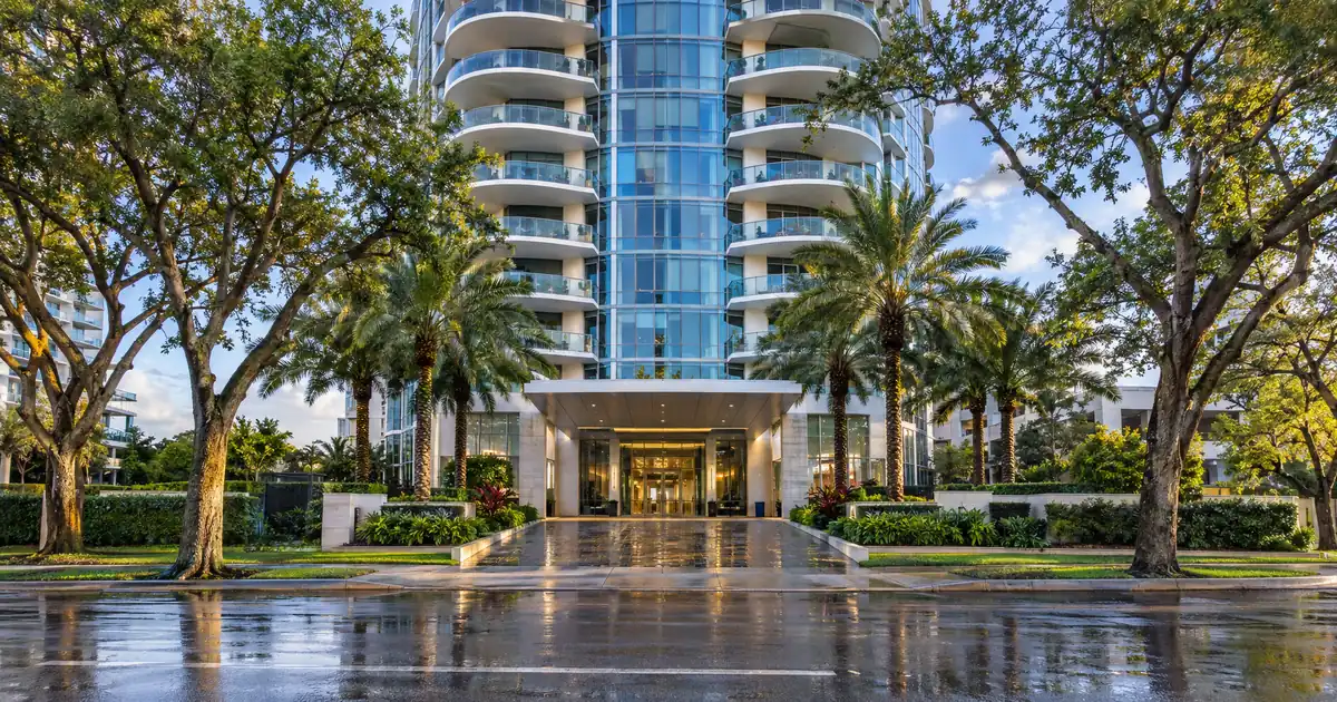 Can You Use Bank Statements to Buy a Super Jumbo Condotel?